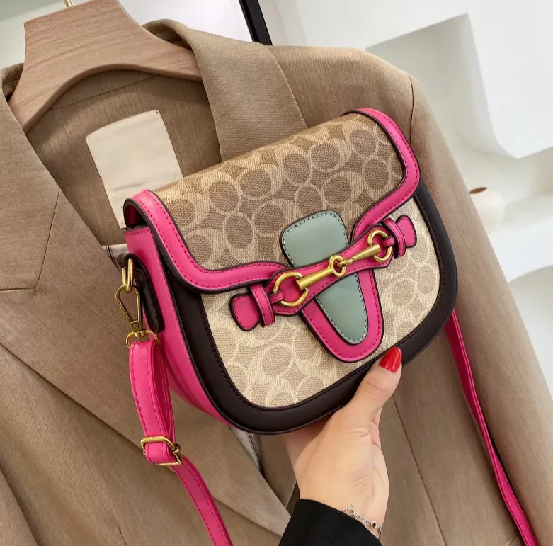 Women Bag 2023 Hot New Fashion Retro Crossbody Bag Luxury Women's Bag Saddle Bag Wide Shoulder Strap Single Shoulder Bag Totes